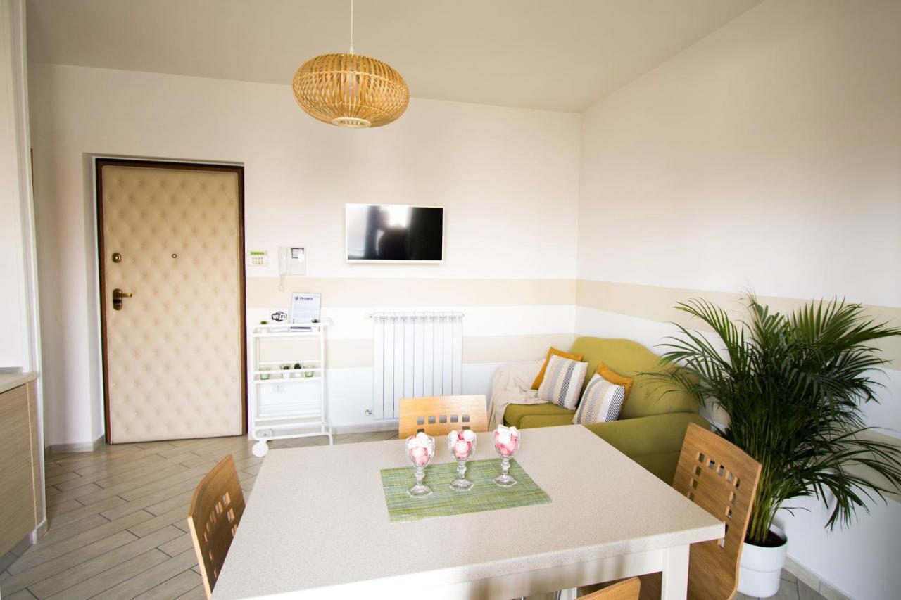 Ferienwohnung Casa Vivienne San Vitaliano Exterior foto